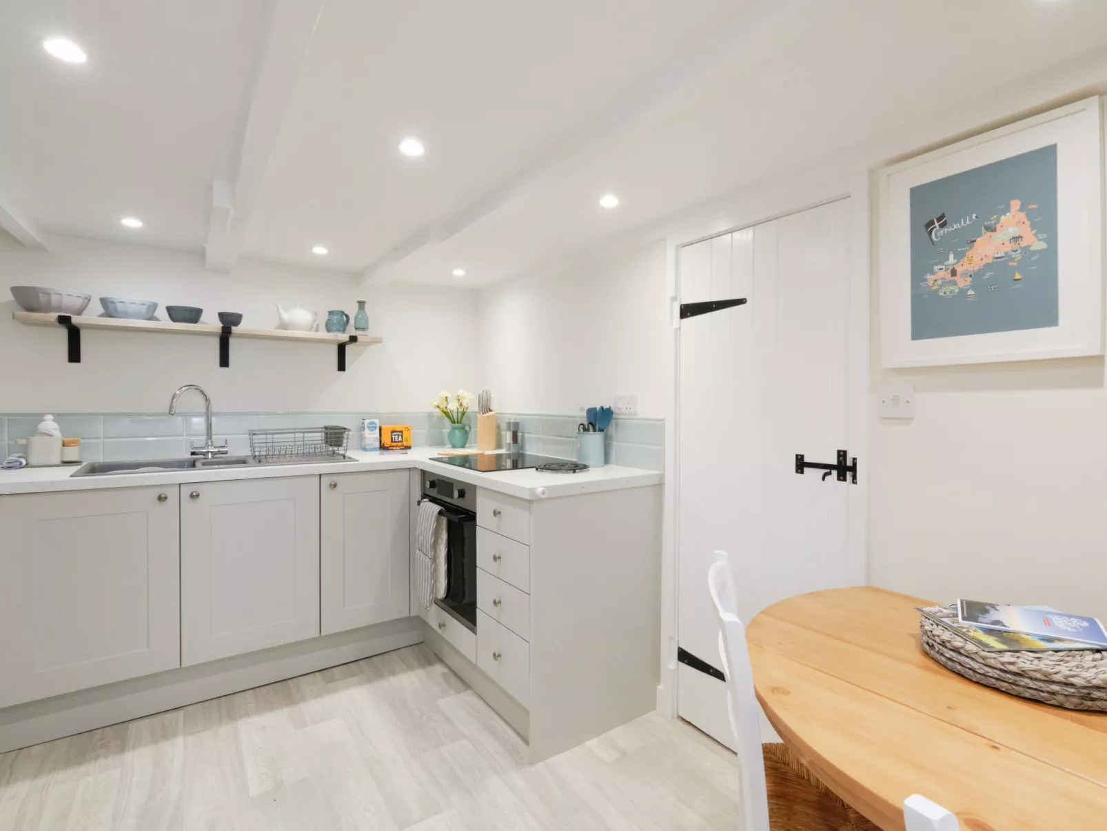 Coral Cottage-Binnen