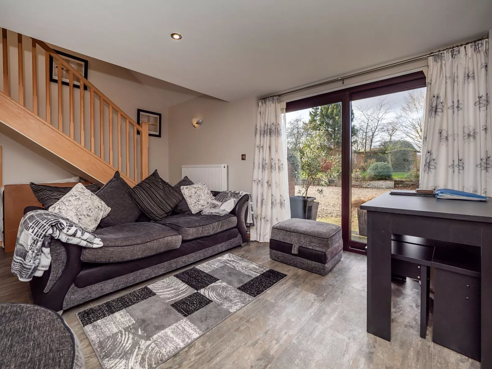 Pottles Cottage-Binnen