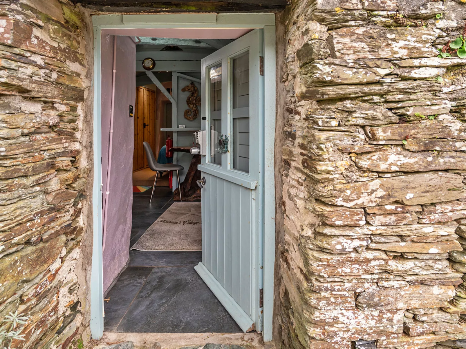 Fisherman's Cottage-Binnen