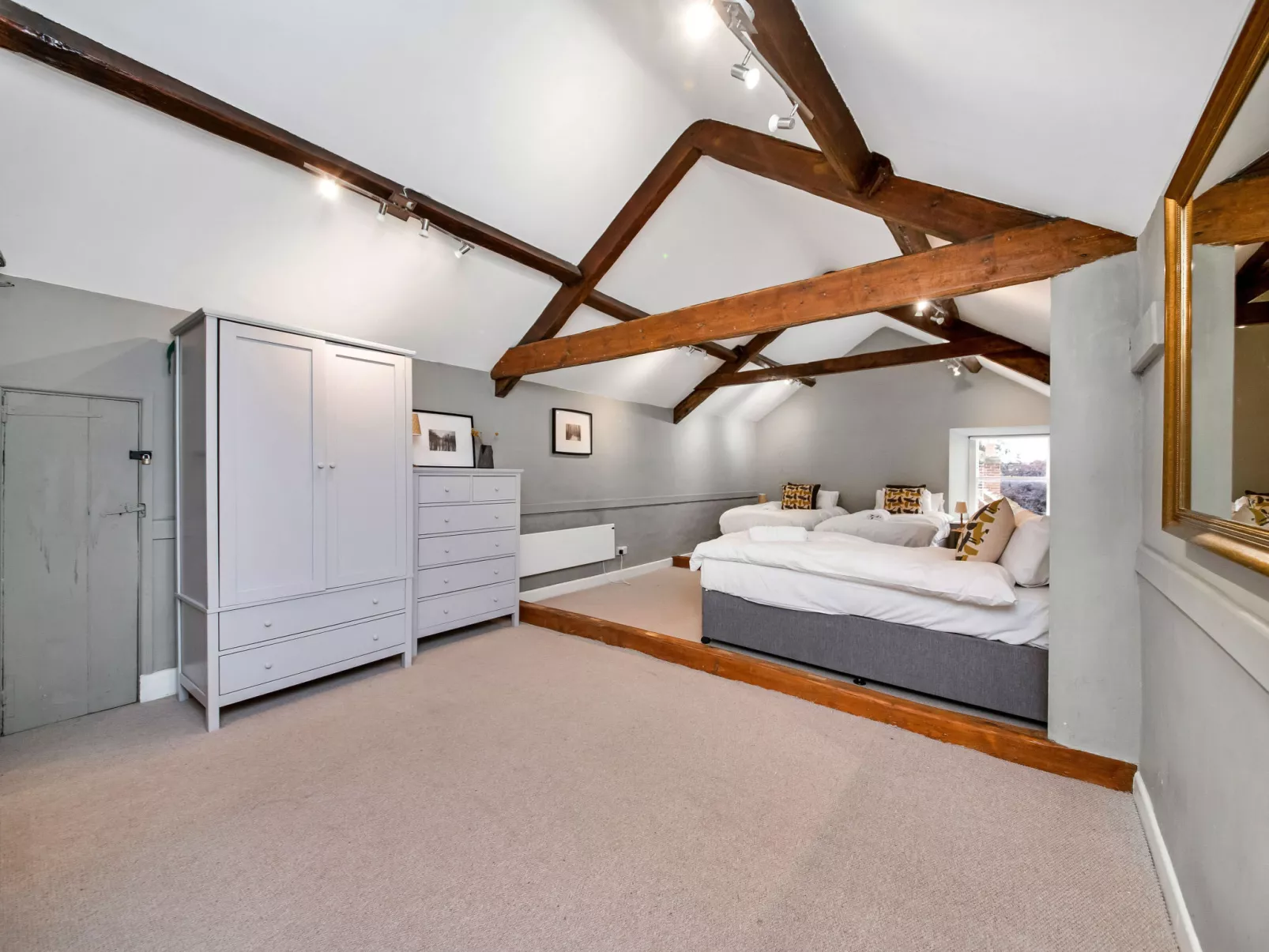 Low Green Cottage-Binnen