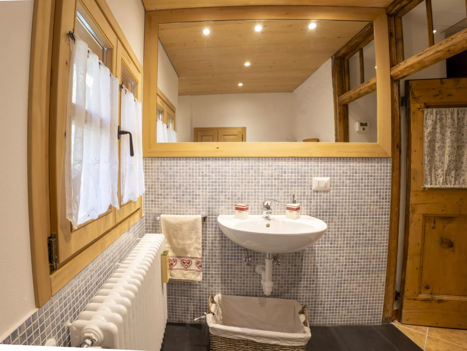 Pozzaglio Mountain Home-Binnen