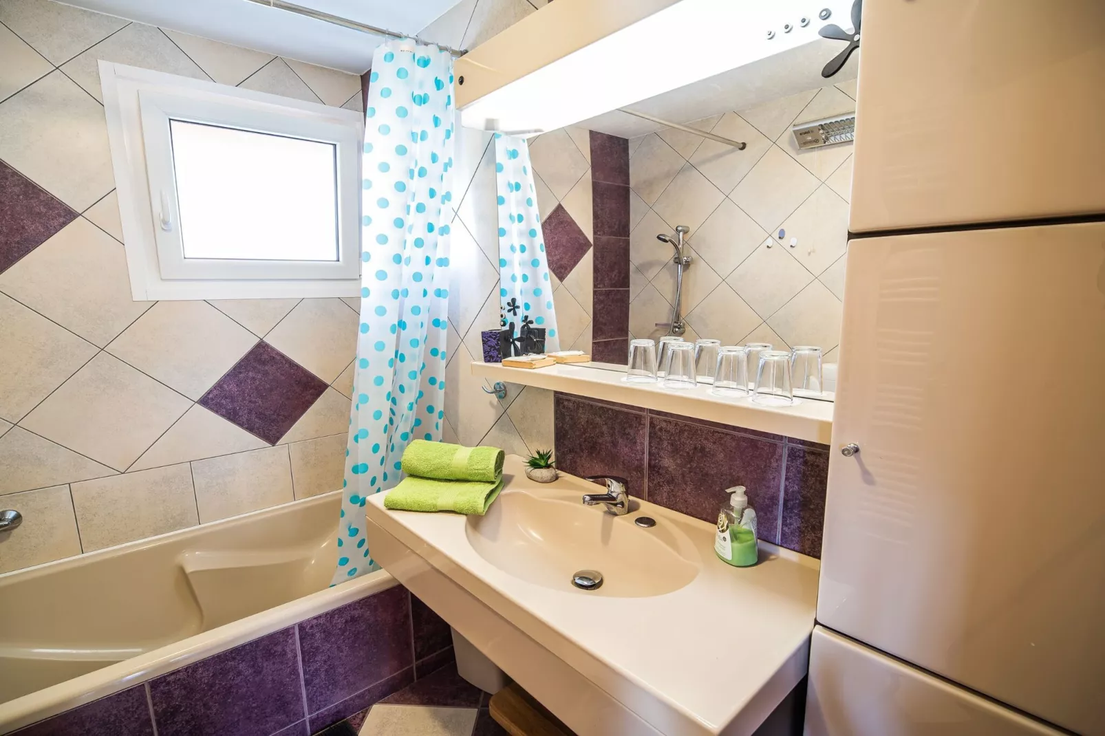 Holiday Home Slap with Sauna and BBQ - Two Bedroom Holiday Home-Badkamer