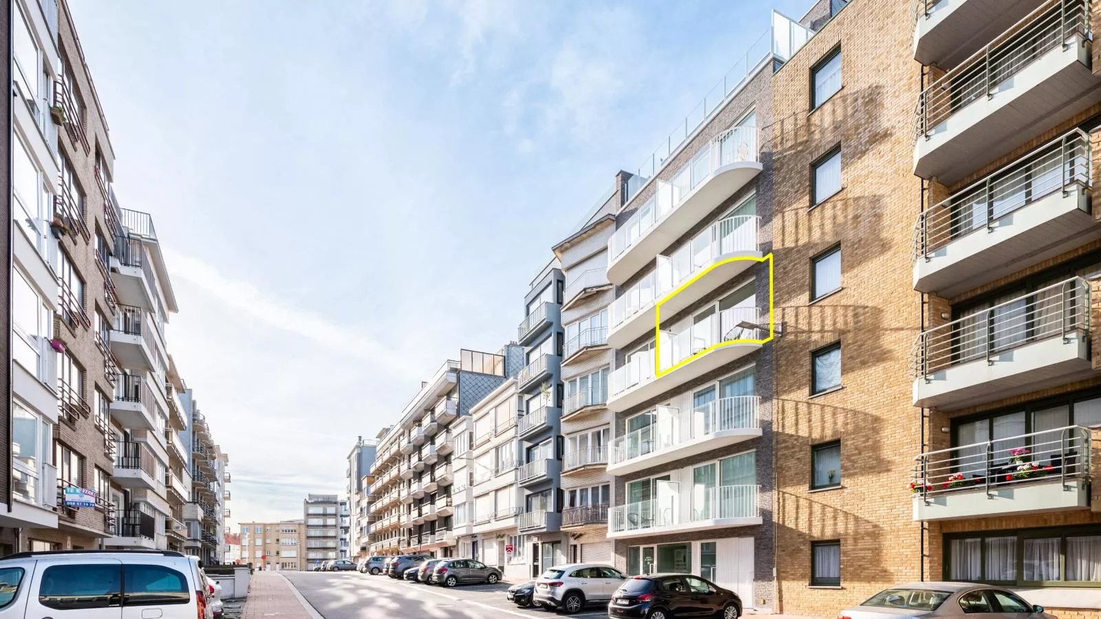 La Balise Derde-Buitenkant zomer