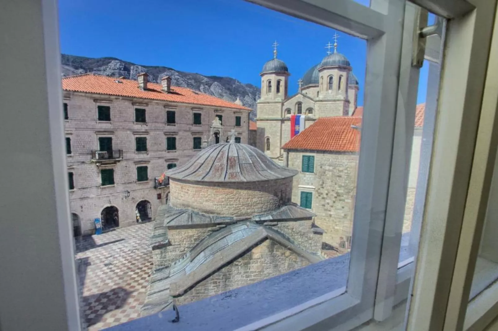 Kotor Old Town Charm Apartment - Two Bedroom Apartment-Buitenlucht