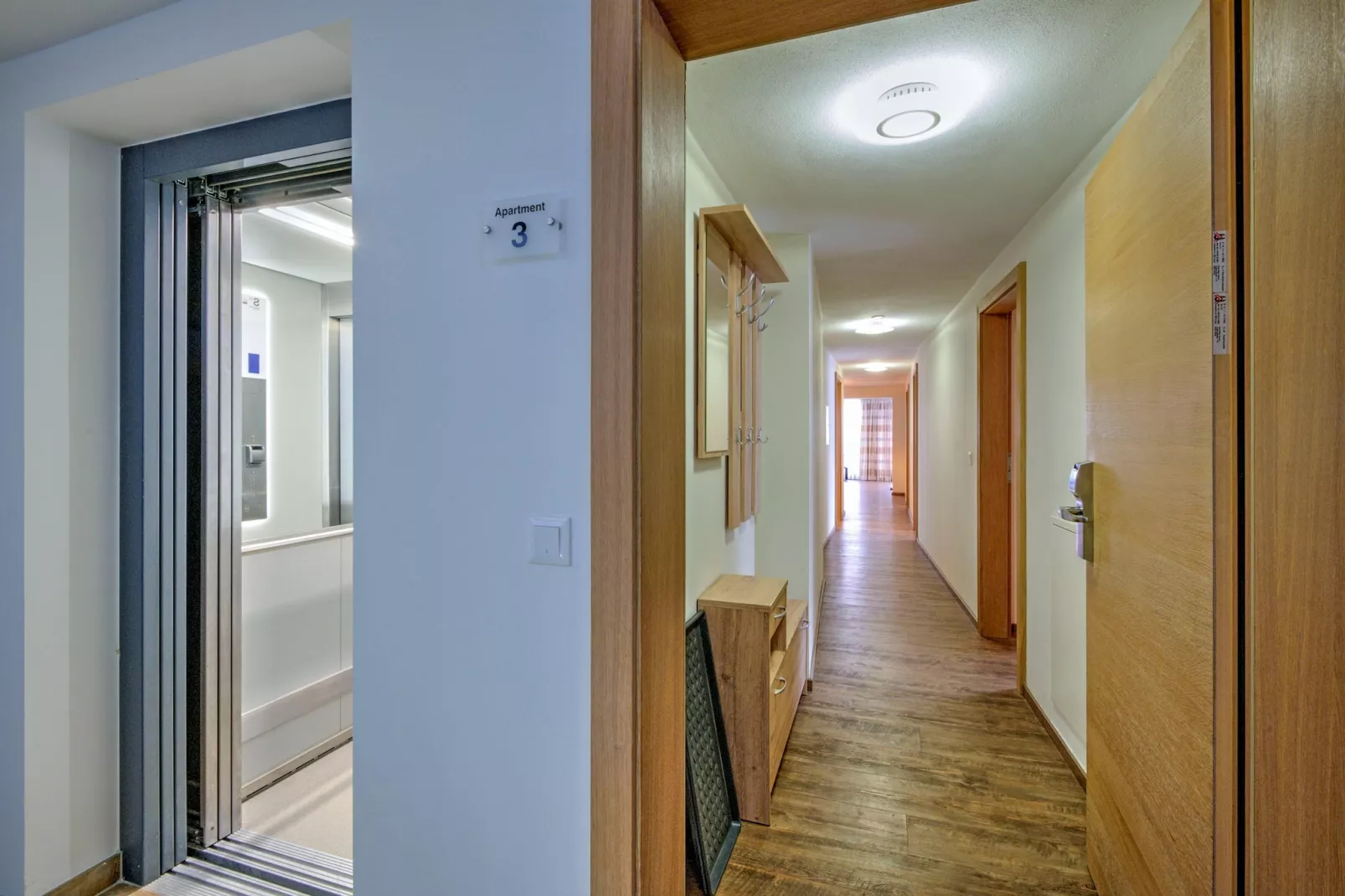 Brunner Apartment Top 3-Overloop