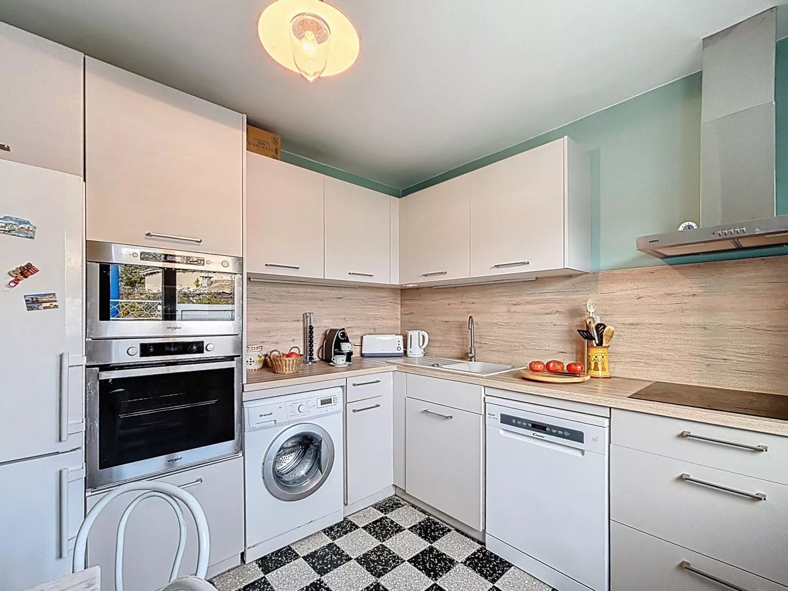 Les cabanes de Pérols-Binnen