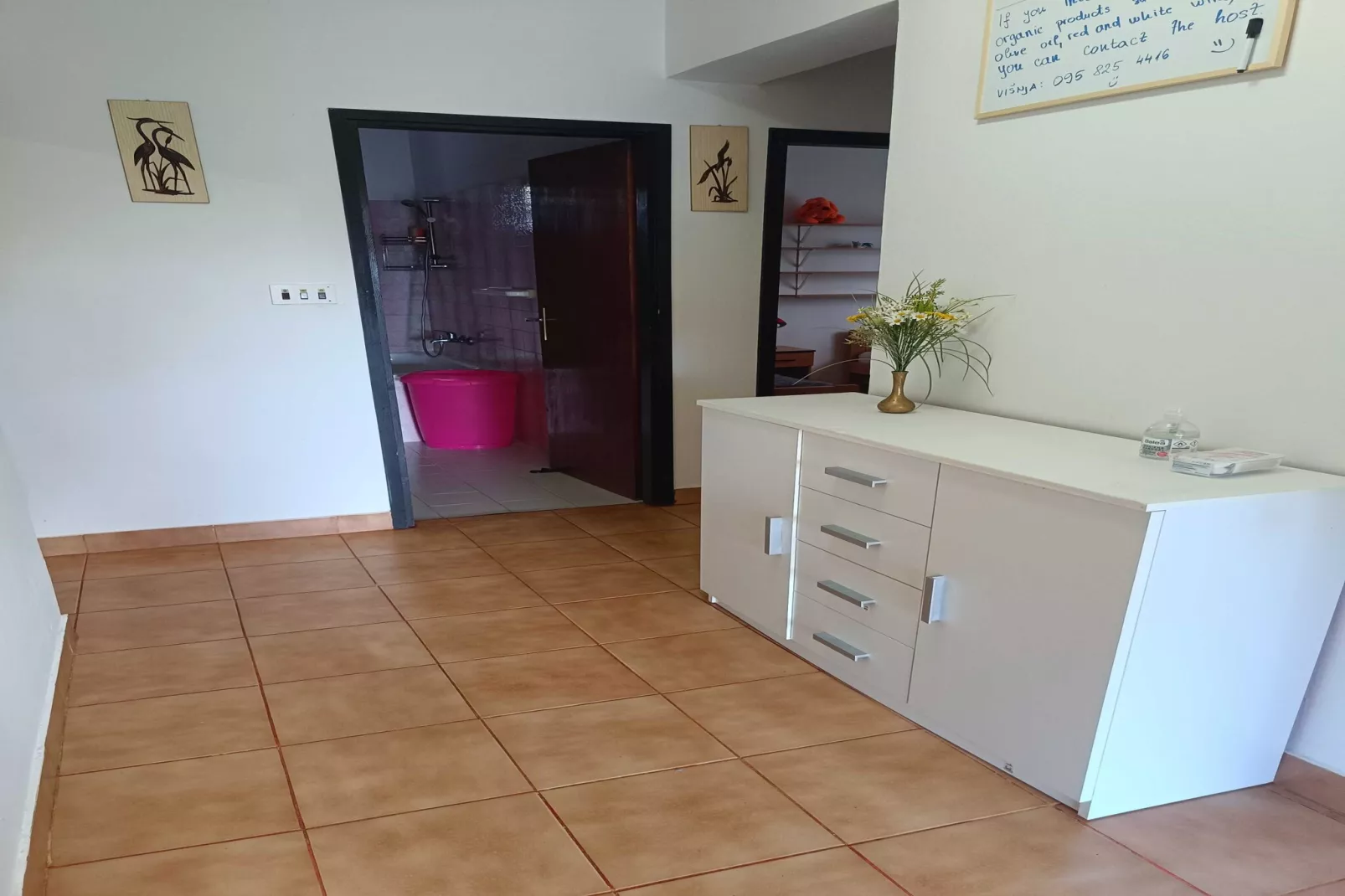 Holiday Home Višnja - Two Bedroom Holiday Home with Terrace - Binnen
