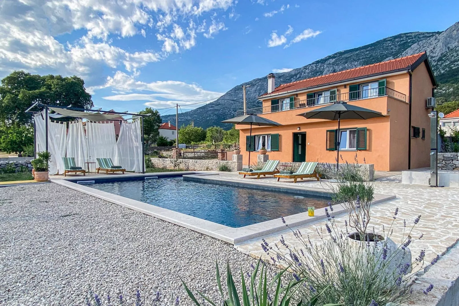 Villa Vinka - Three Bedroom Villa with Swimming Pool-Buitenlucht