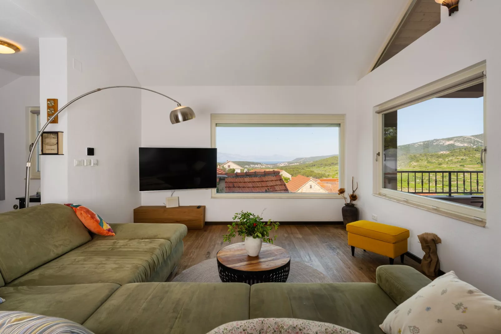 Sea view Villa Amaria-Woonkamer