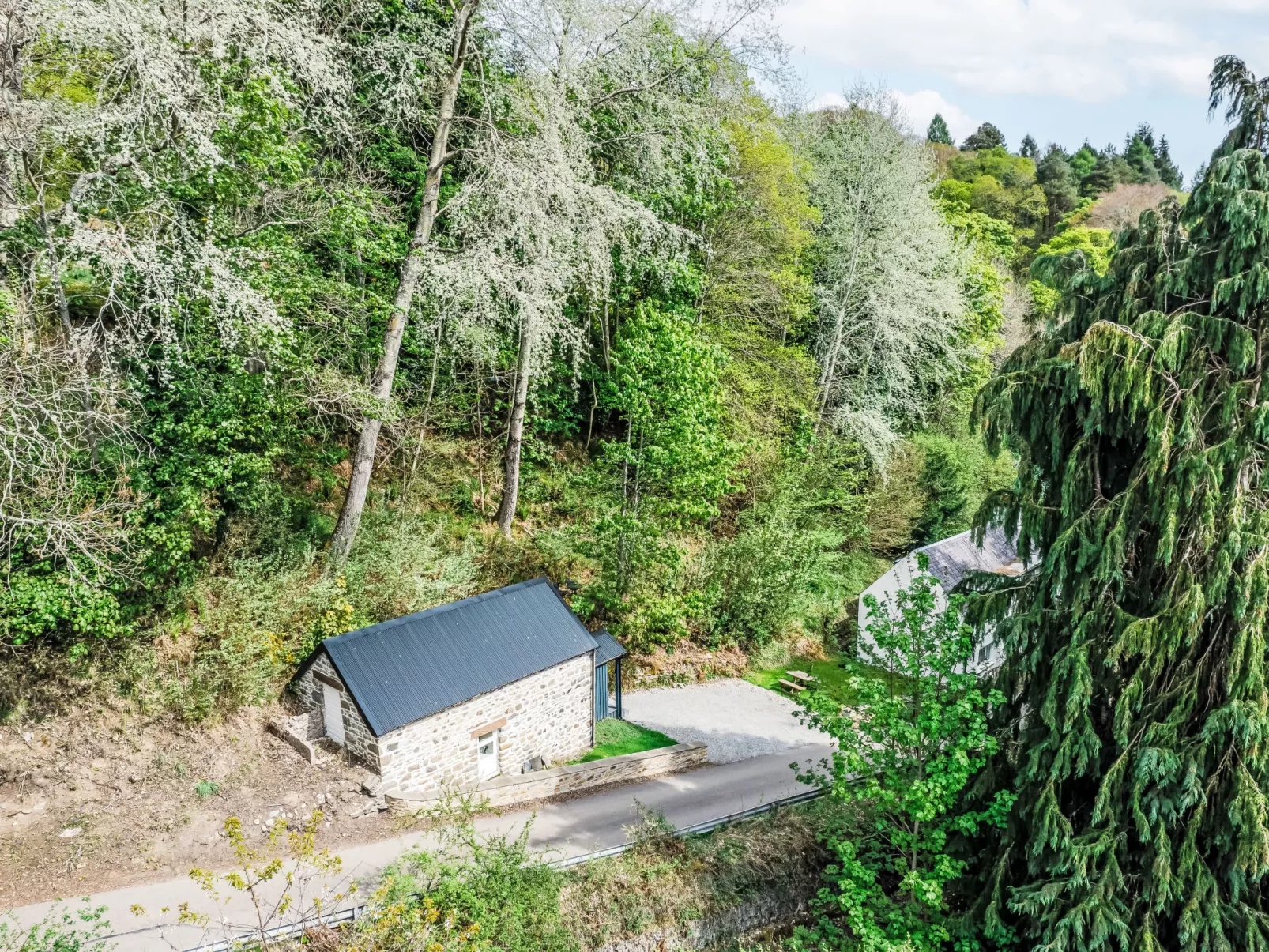 Wayside Bothy-Buiten