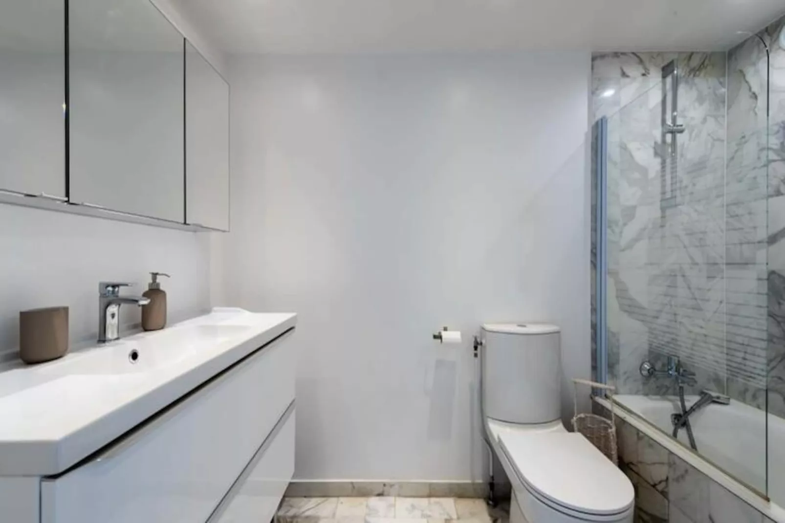 Résidence 3p Vue Mer, Piscine &ndash; Cannes Croix Des Gardes-Niet-getagd