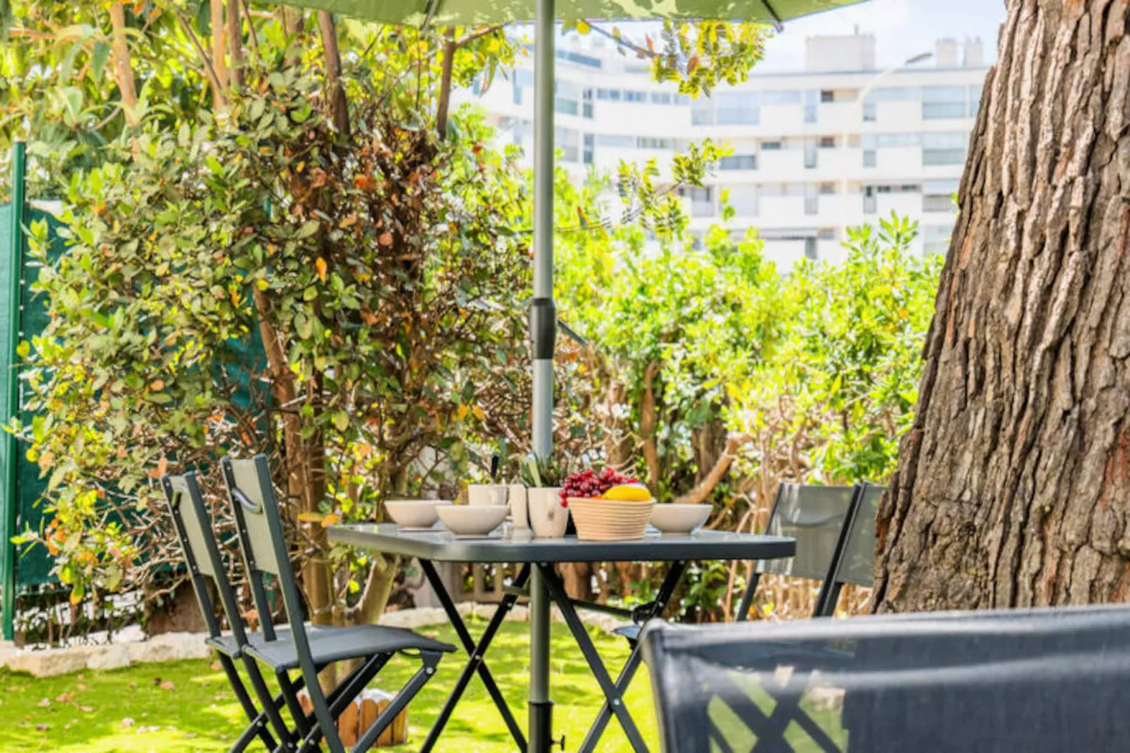 Résidence Rare ! Rez-de-jardin 10 Minutes &agrave; Pied Du Centre-Niet-getagd