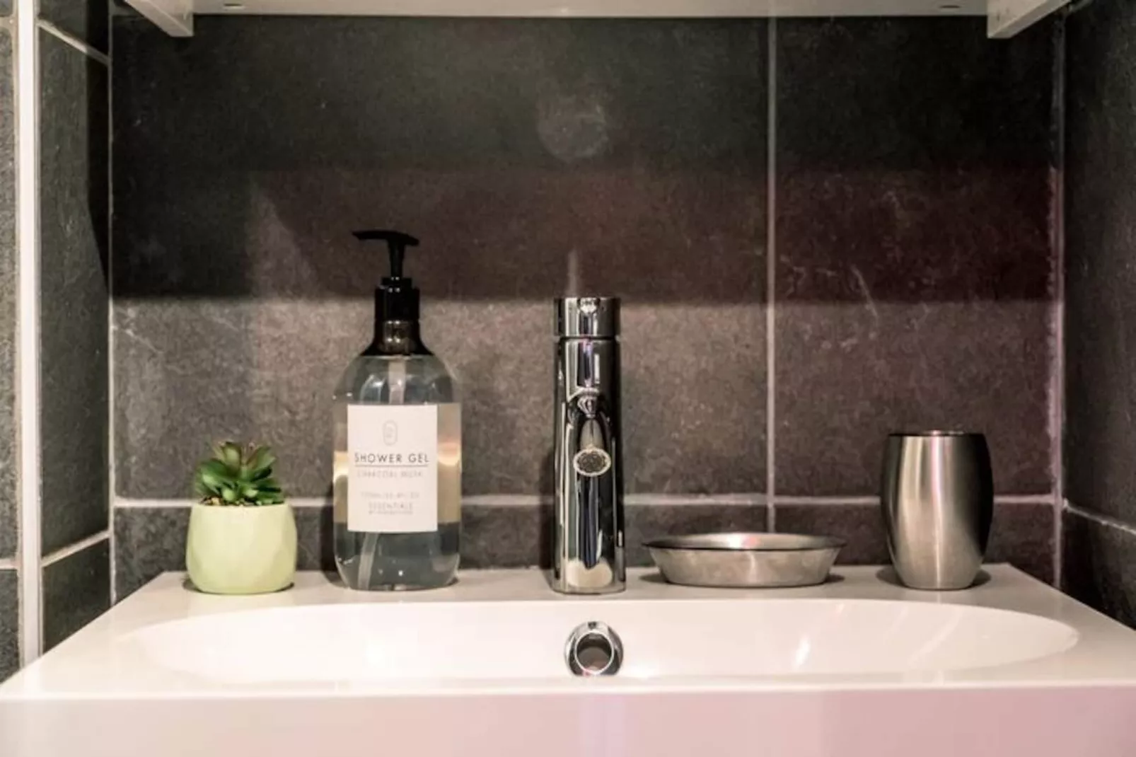 Slow Chalet Montblanc Soleil Sur Les Pistes Ascenseur Balcon, Vue, Parking-Niet-getagd