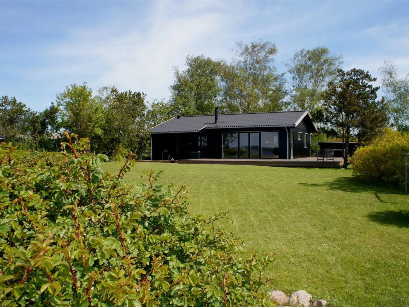 "Iadrik" - 85m to the fjord-Buiten