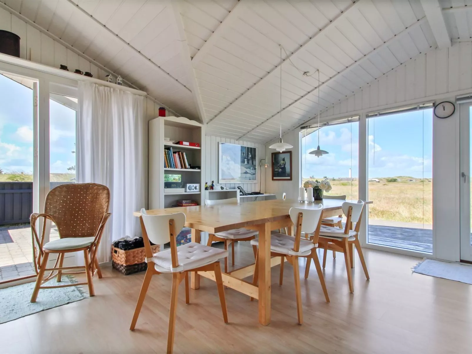 "Edyta" - 400m from the sea-Binnen