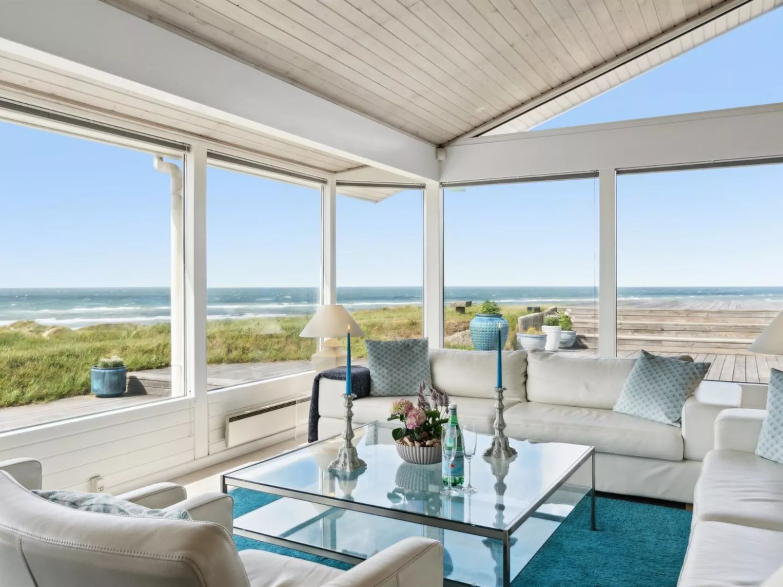 "Alyssa" - 300m from the sea-Binnen