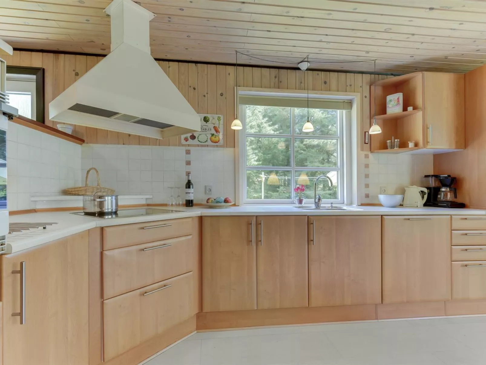 "Vaska" - 550m from the sea-Binnen