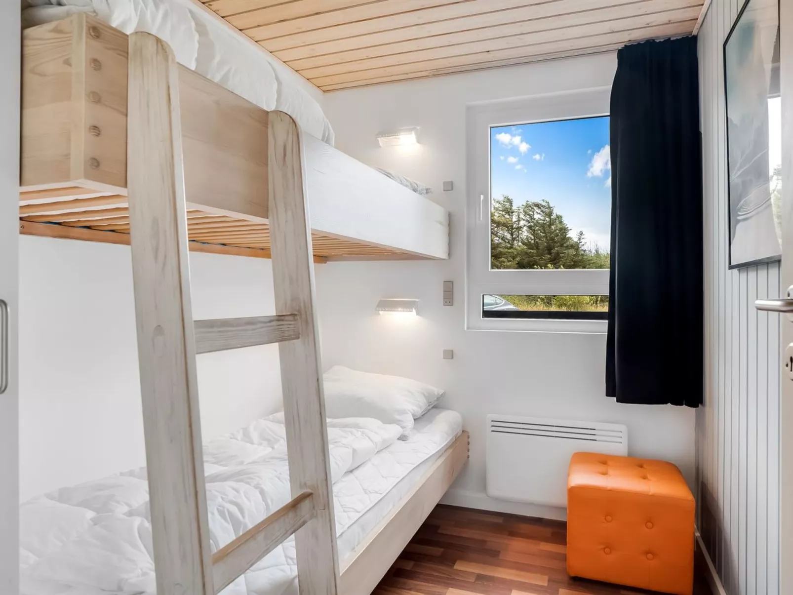 "Bengta" - 200m from the sea-Binnen