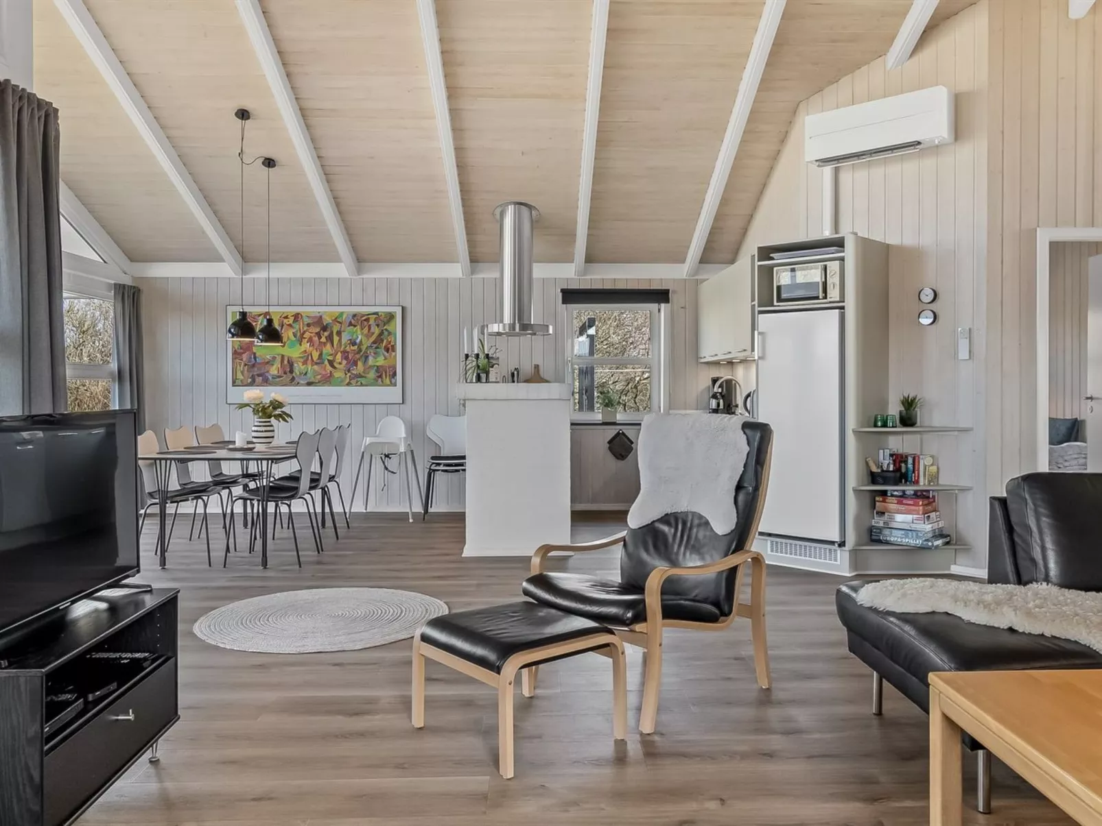 "Solina" - 500m from the sea-Binnen