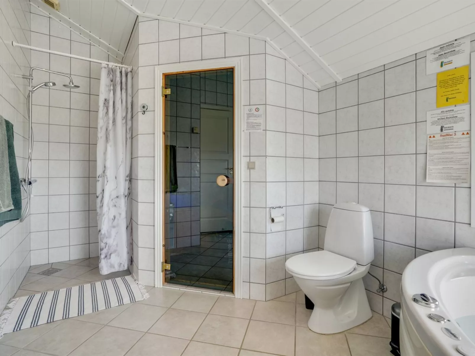 "Freek" - 400m from the sea-Binnen