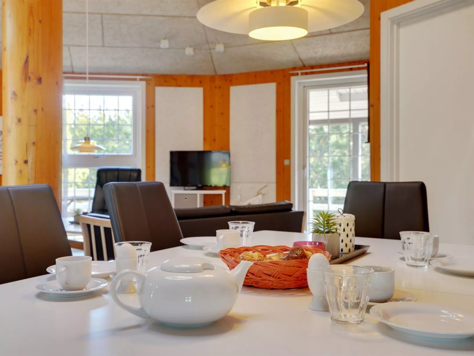 "Mariette" - 3.1km from the sea-Binnen