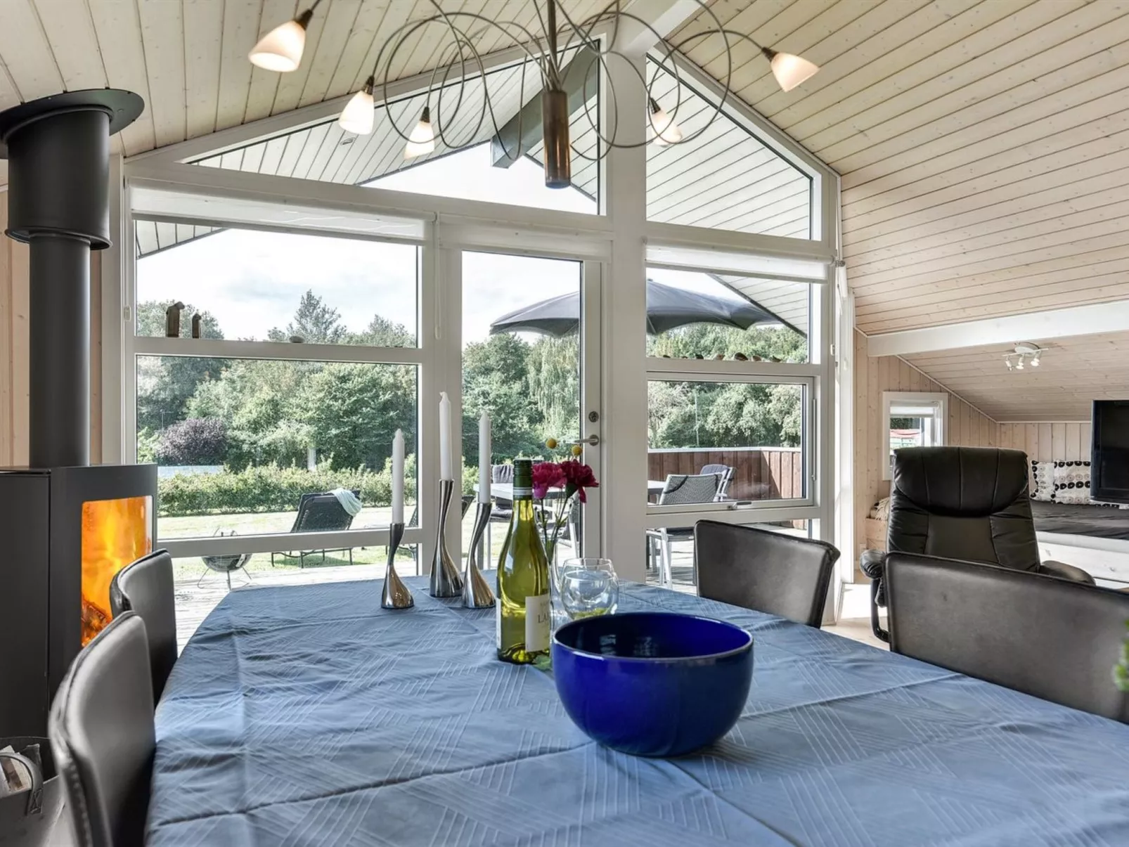 "Rathi" - 250m from the sea-Binnen