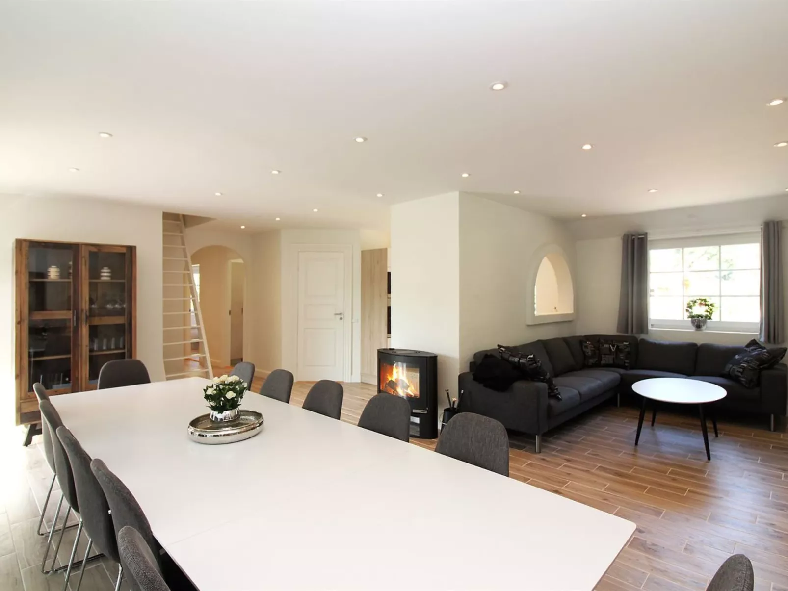 "Erra" - 250m from the sea-Binnen