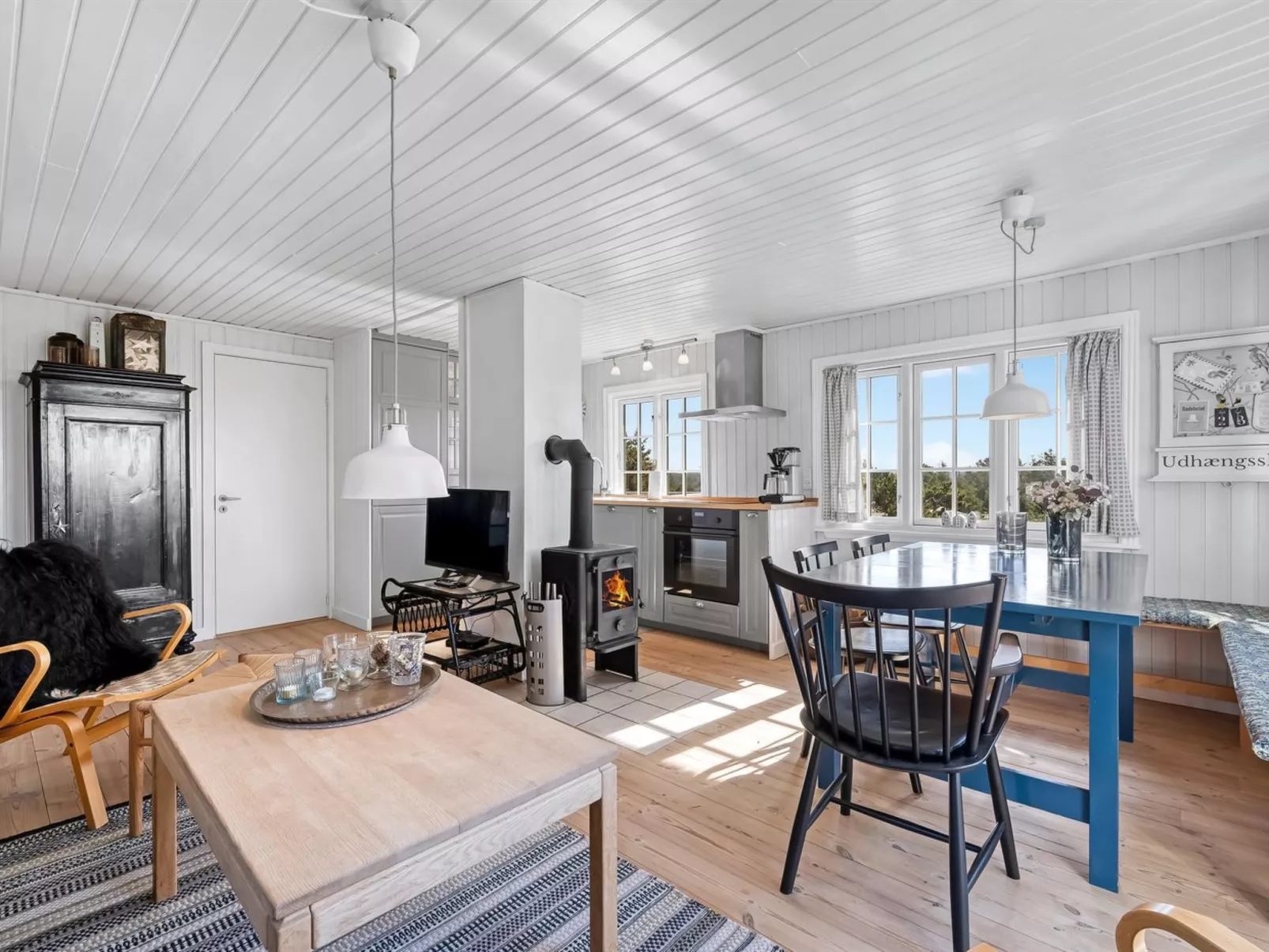 "Erikke" - 300m from the sea-Binnen