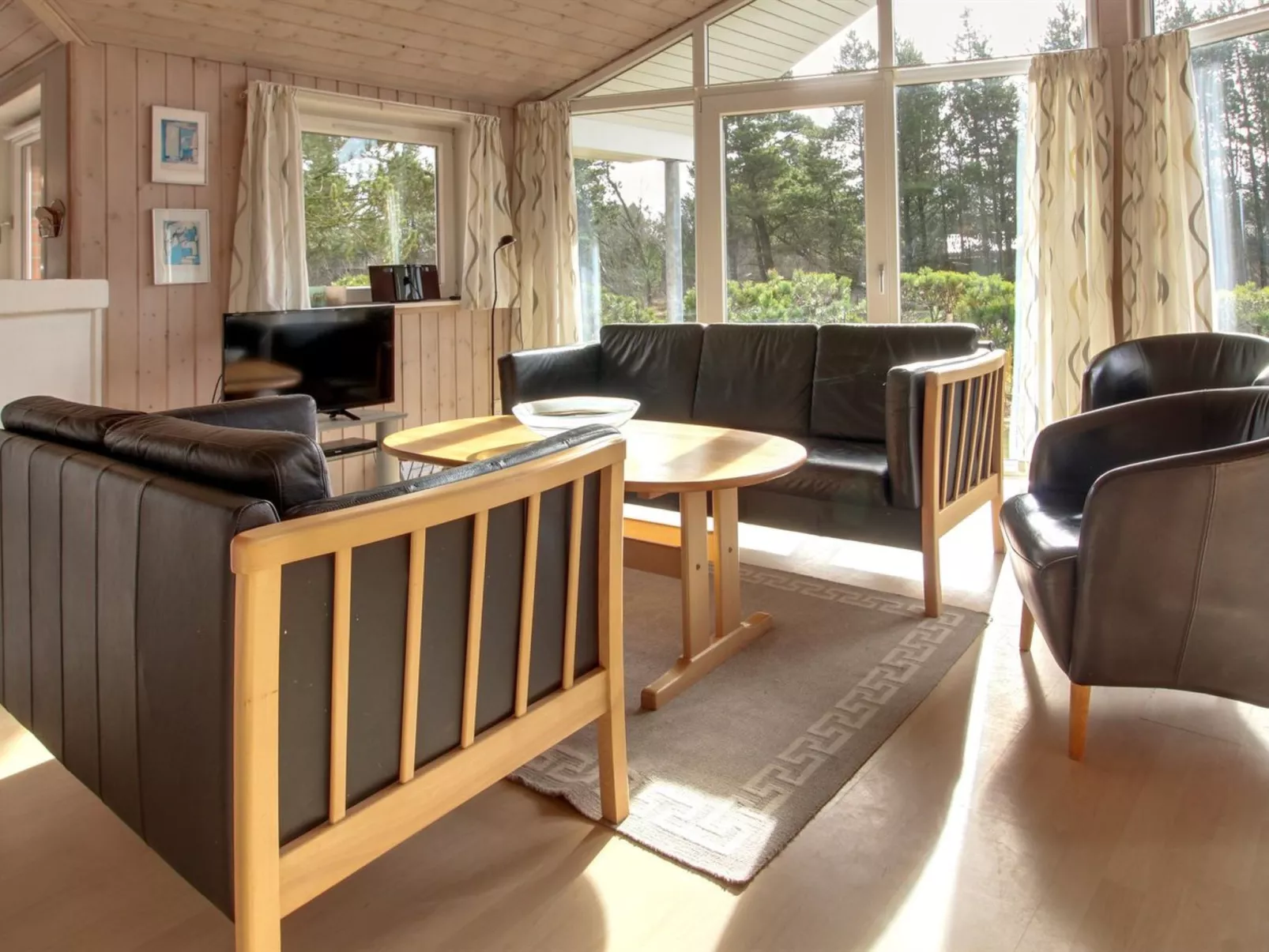 "Taisto" - 1.8km from the sea-Binnen