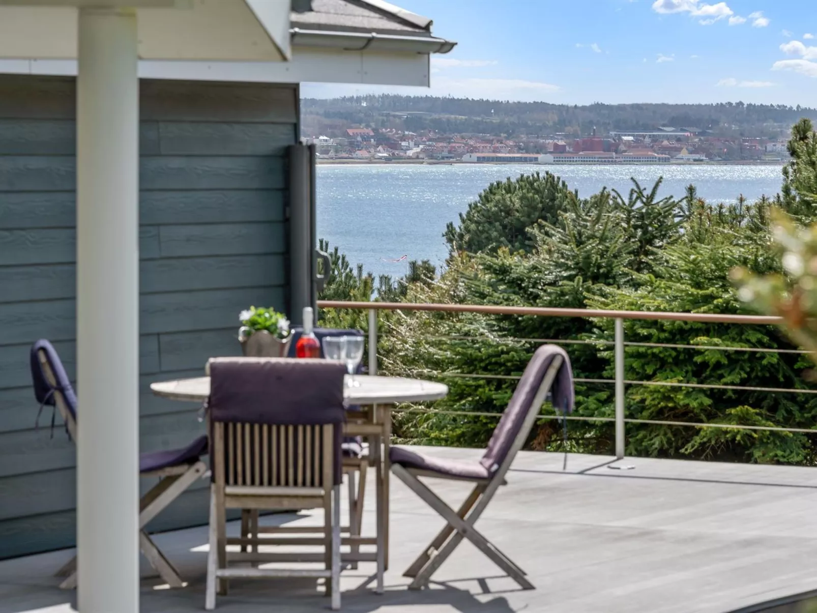 "Kuno" - 300m from the sea-Buiten