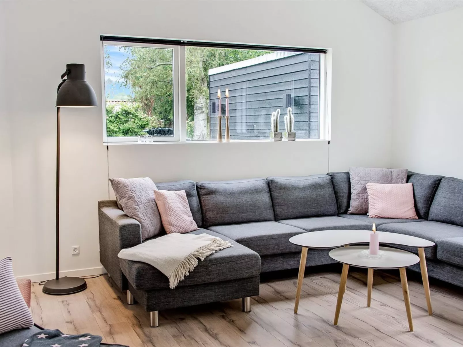 "Dorthie" - 800m from the sea-Binnen