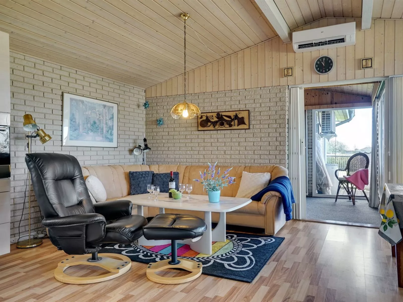 "Anselma" - 800m to the fjord-Binnen