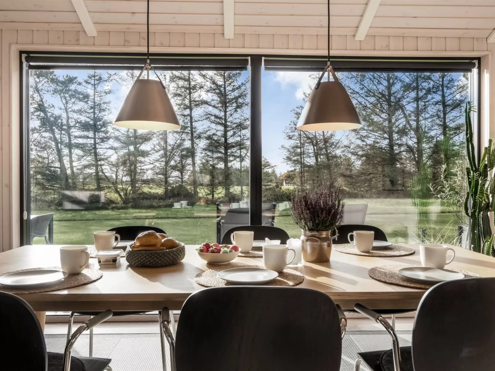 "Talitha" - 1.5km from the sea-Binnen