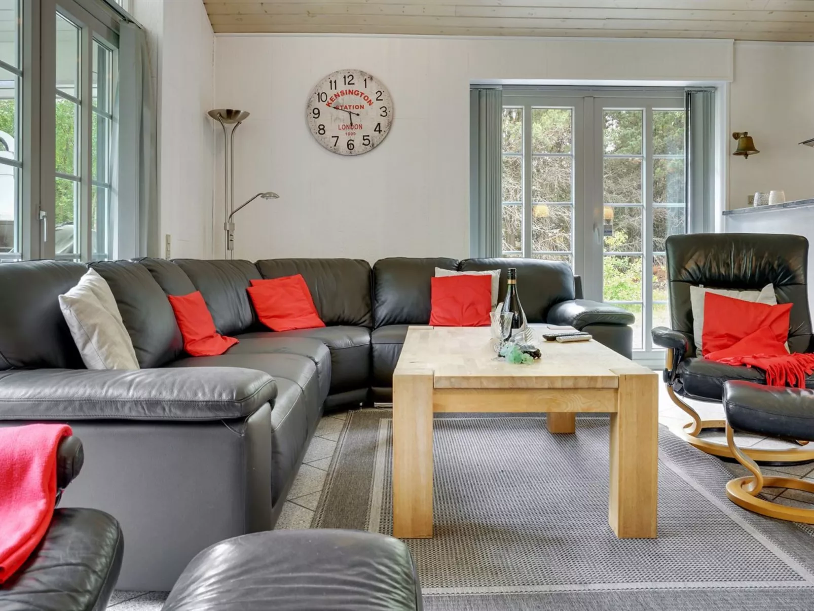 "Liliana" - 800m from the sea-Binnen