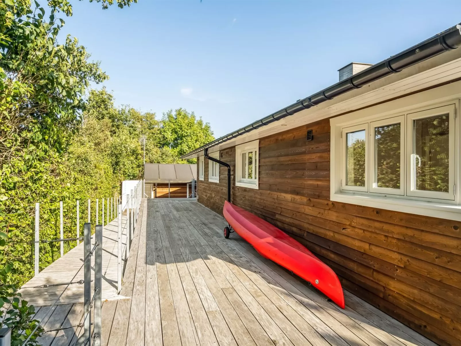 "Eljas" - 200m to the fjord-Buiten