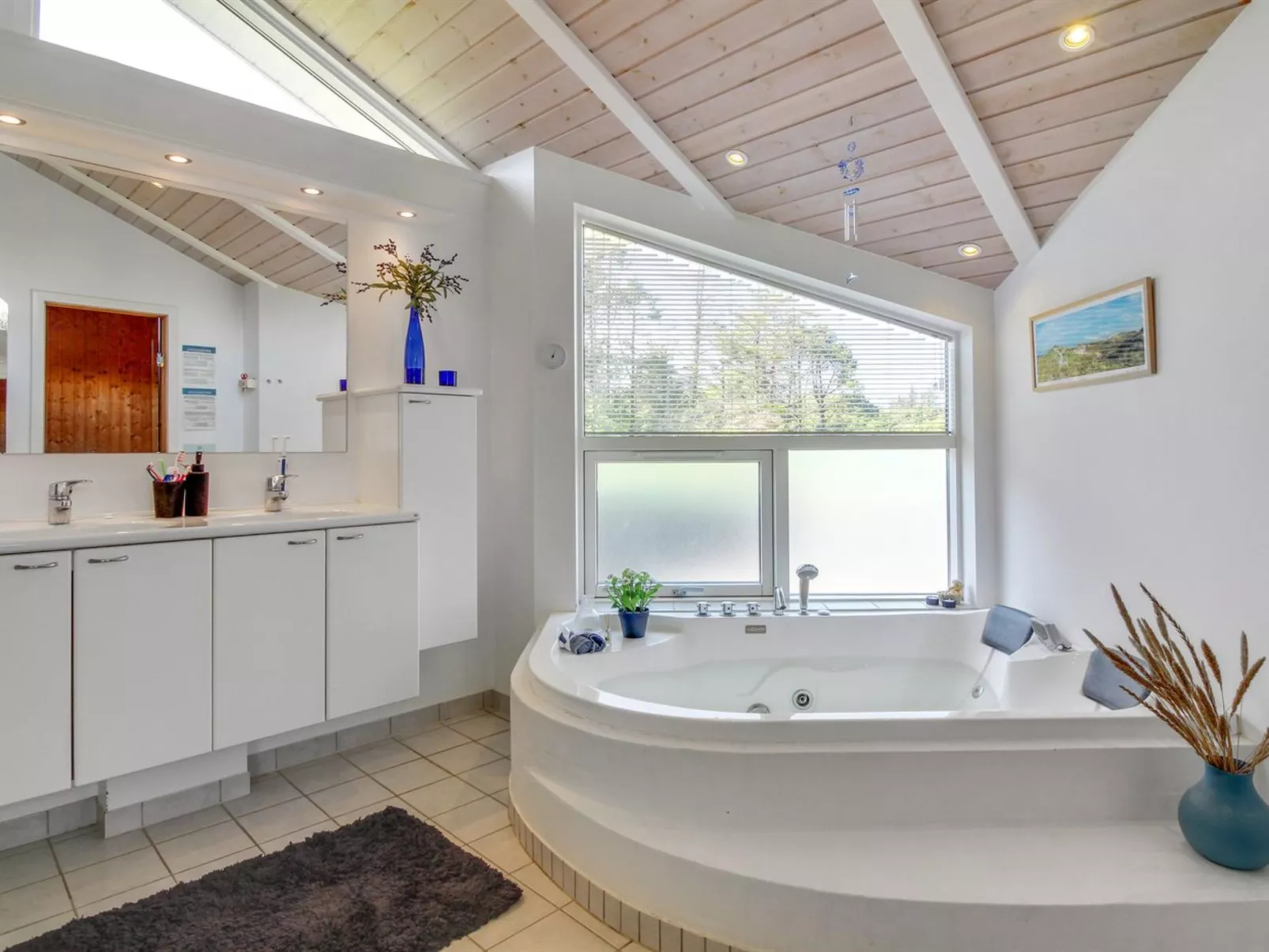 "Villads" - 1km from the sea-Binnen