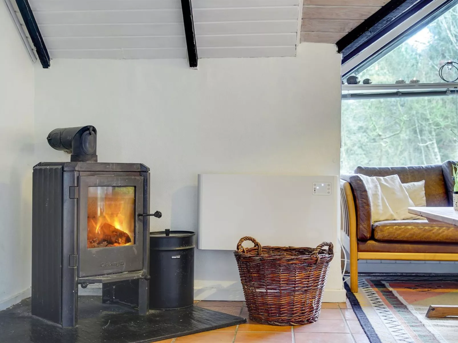 "Arnfin" - 160m from the sea-Binnen