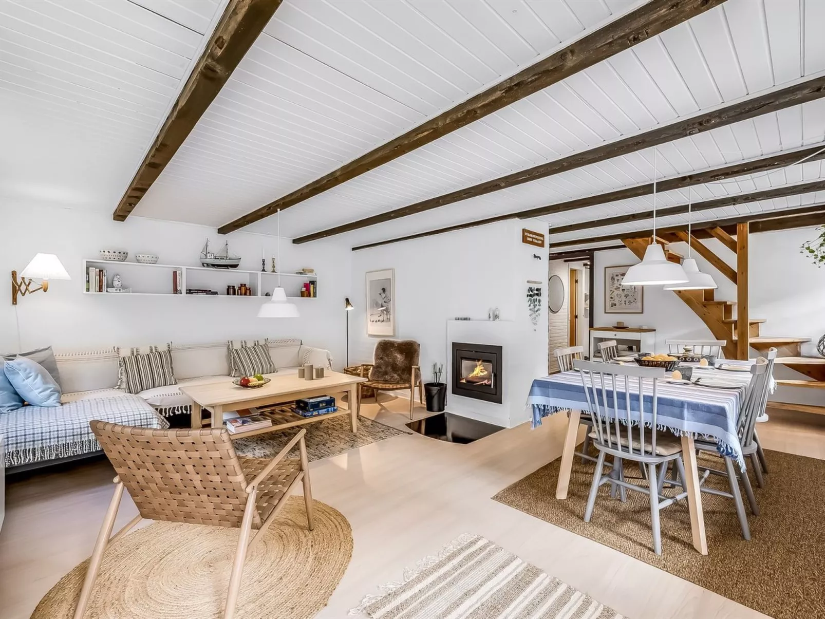 "Alkil" - 1.7km from the sea-Binnen