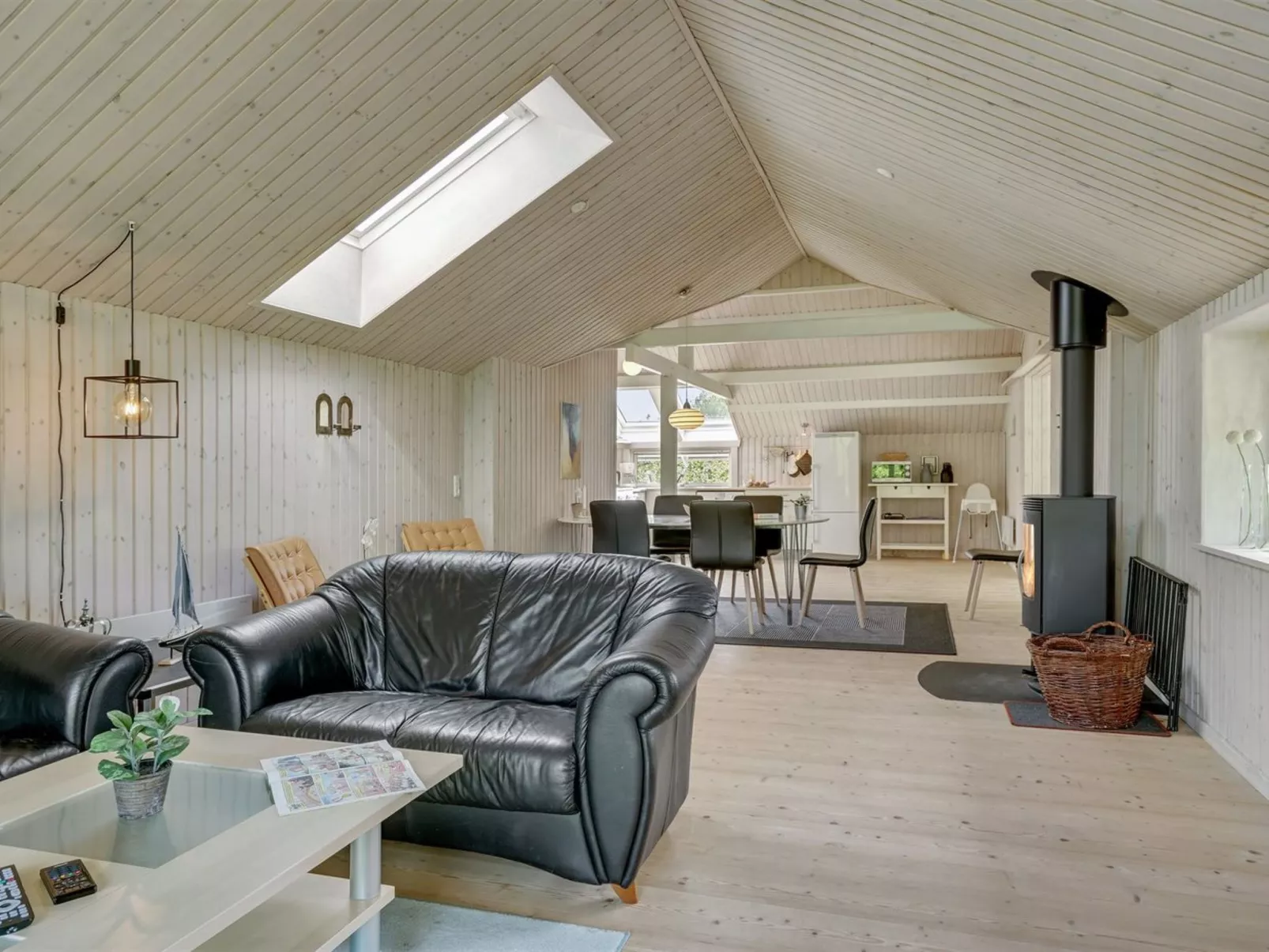 "Dea" - 850m from the sea-Binnen