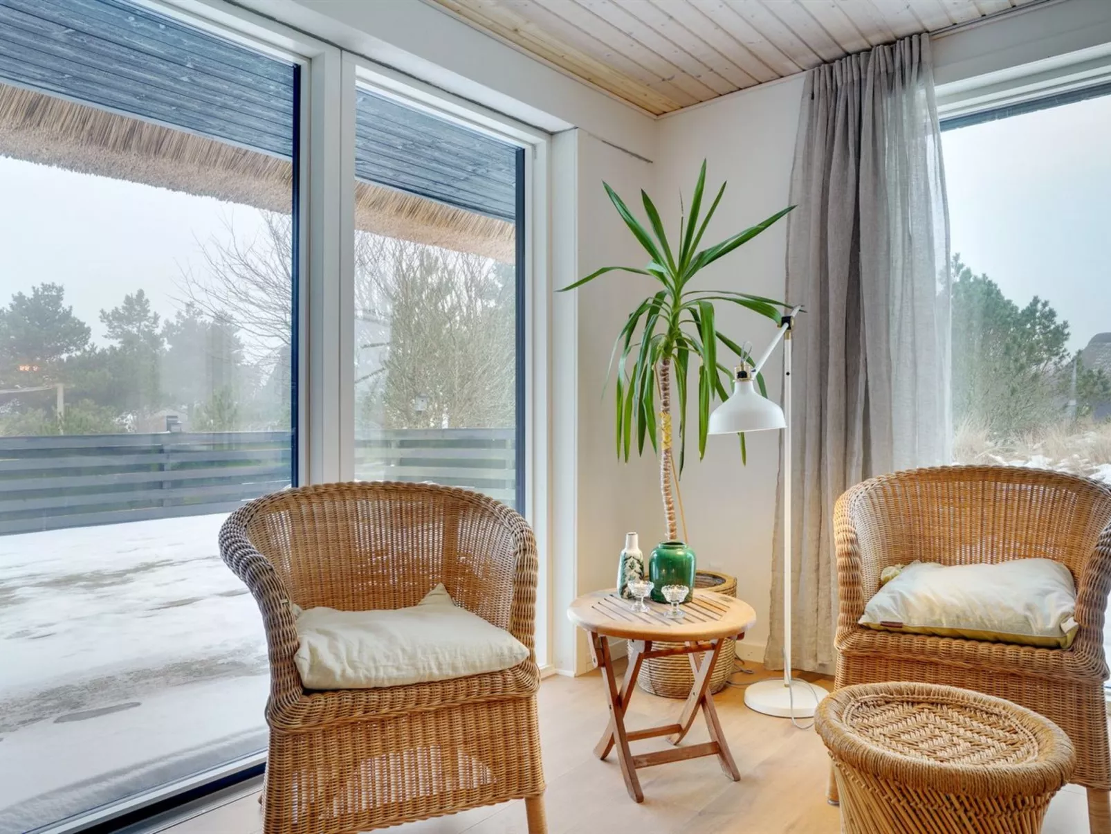 "Reiko" - 1.5km from the sea-Binnen