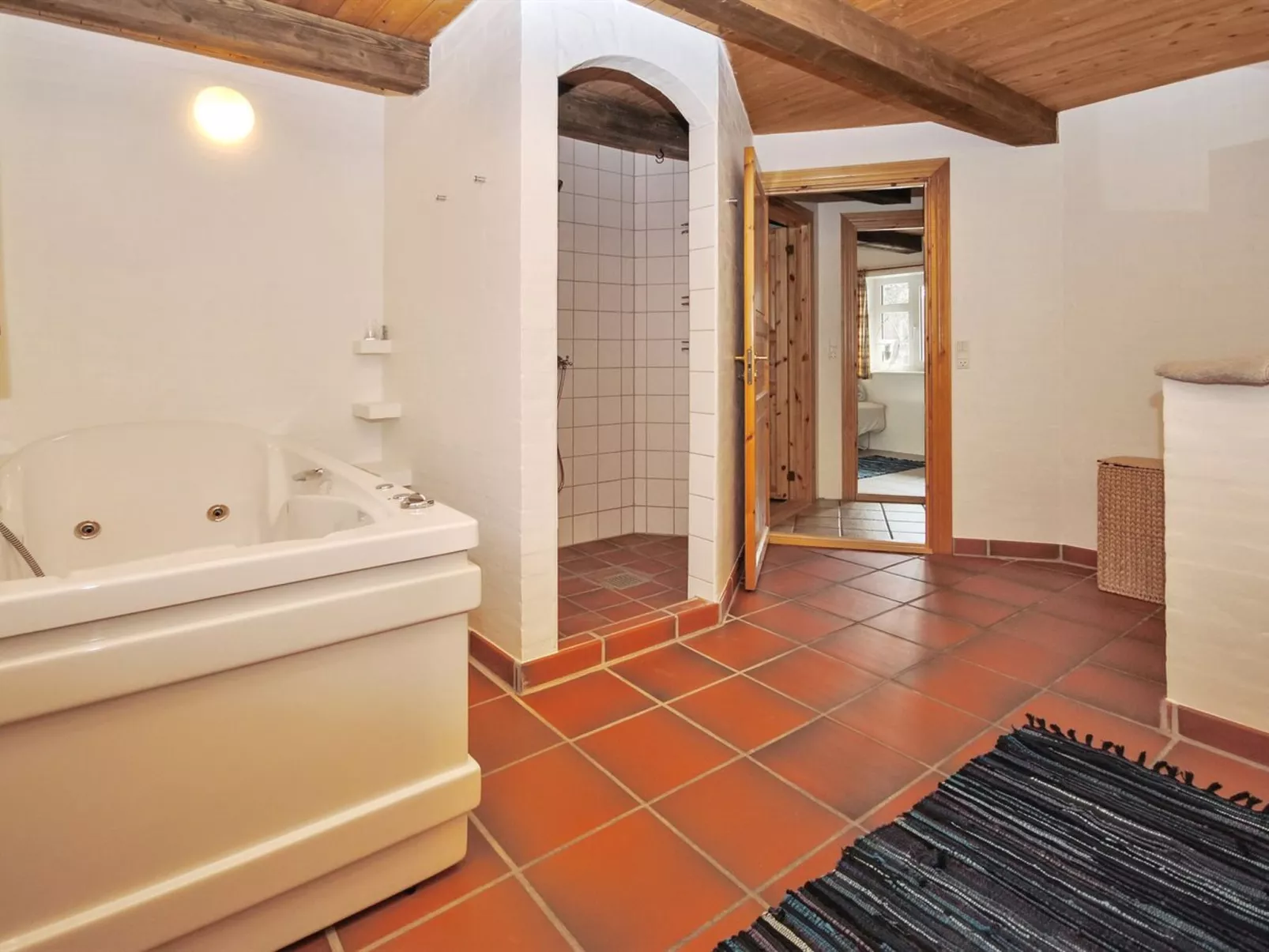 "Millie" - 3km to the fjord-Binnen