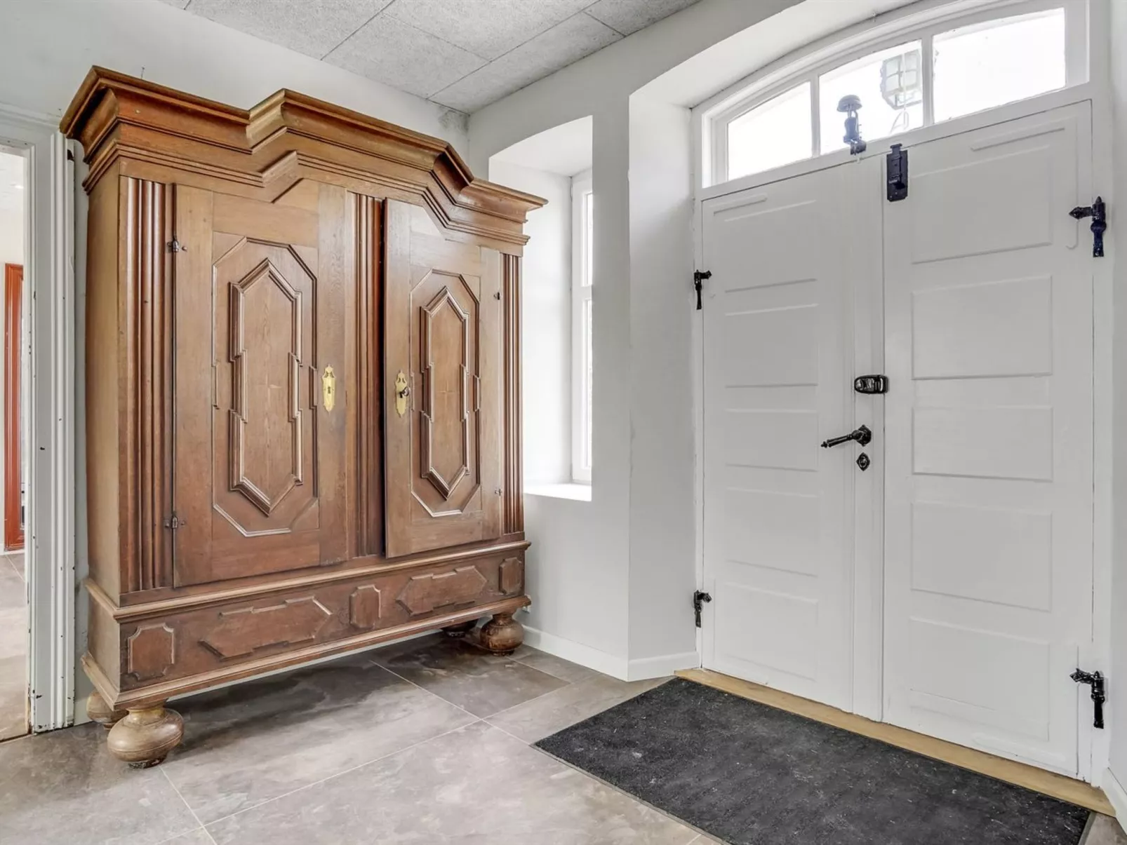 "Niki" - 15km from the sea-Binnen