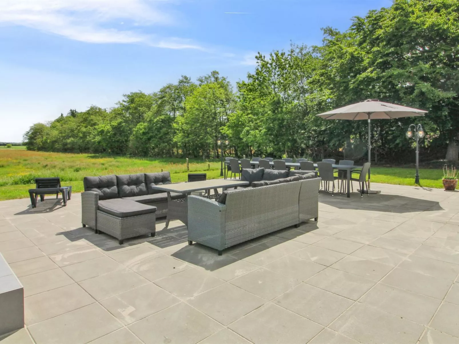 "Melin" - 7km from the sea-Buiten