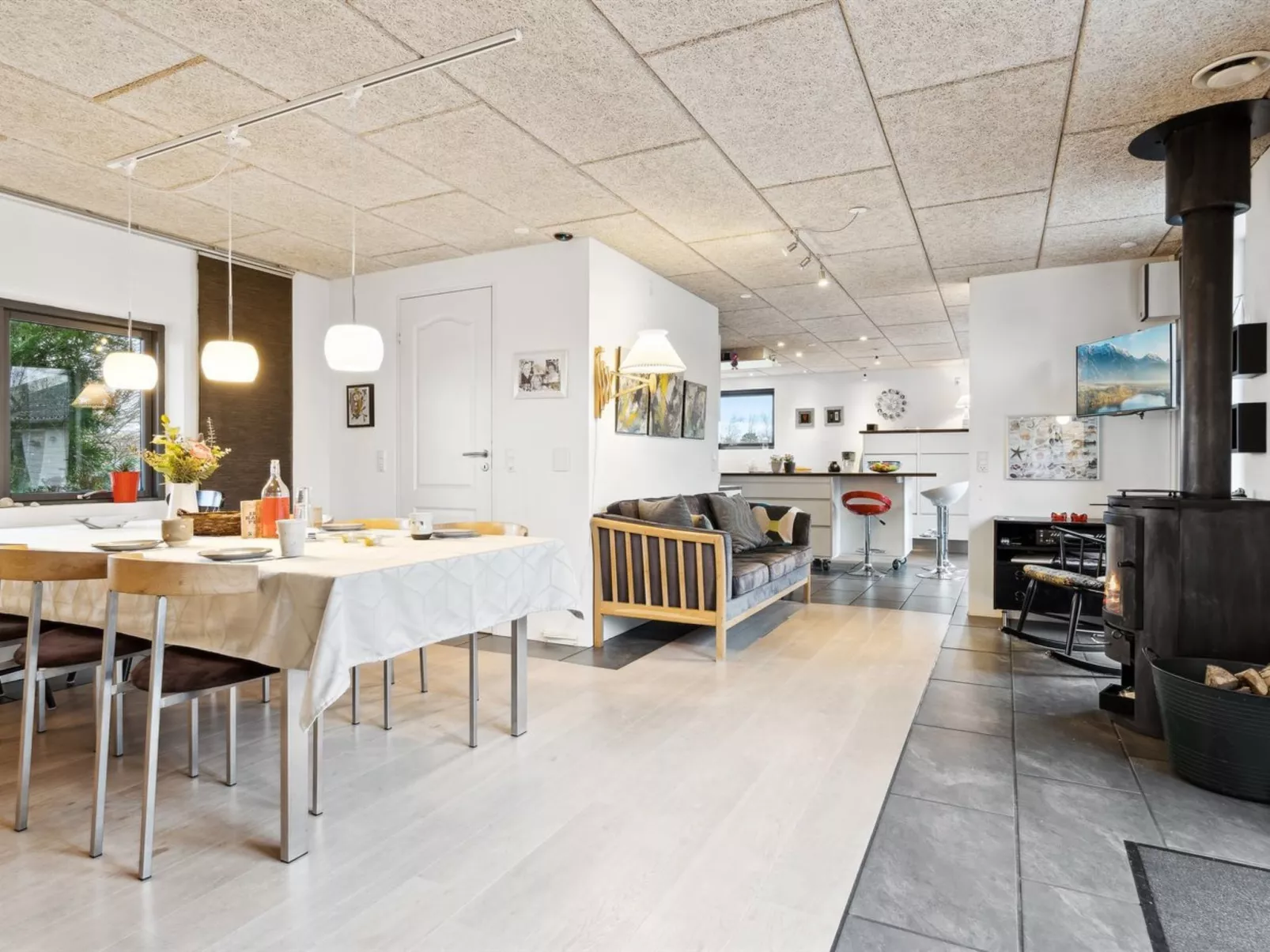 "Alona" - 90m from the sea-Binnen