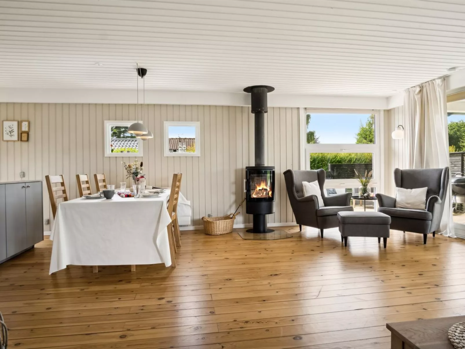 "Volmer" - 700m from the sea-Binnen