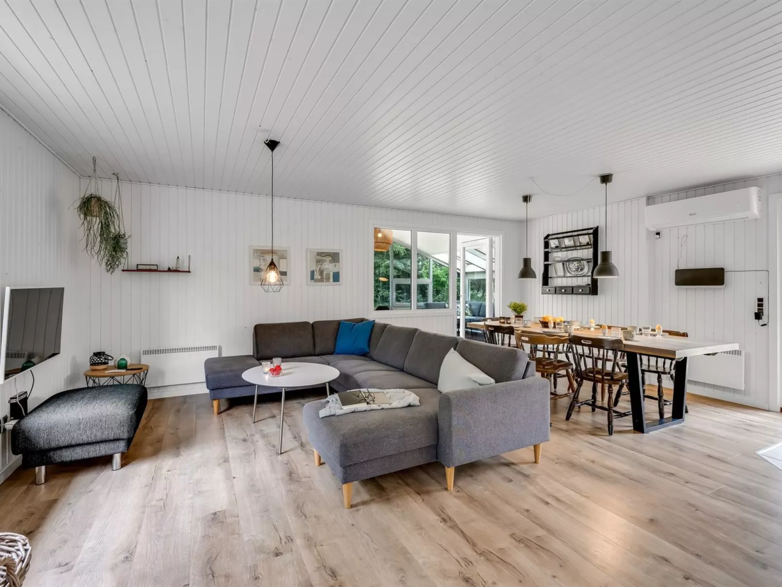 "Eleni" - 2.5km from the sea-Binnen