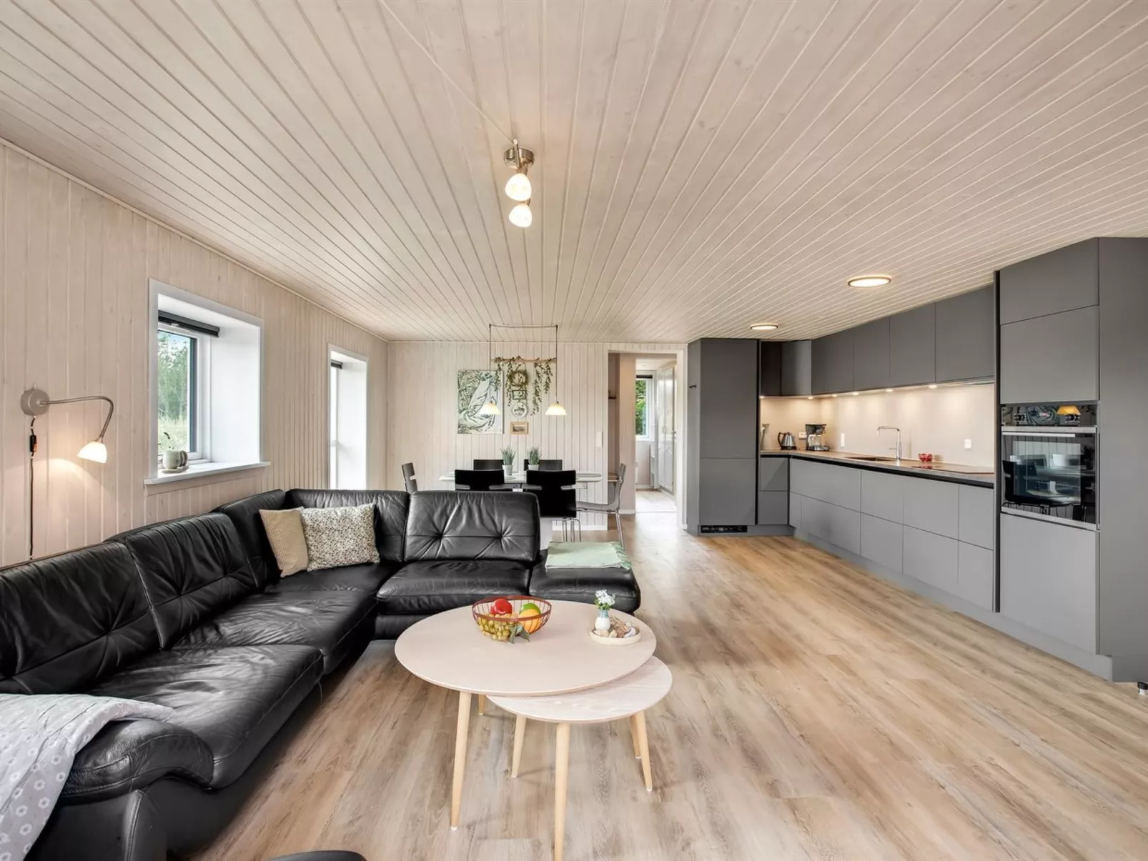 "Dirtje" - 200m from the sea-Binnen