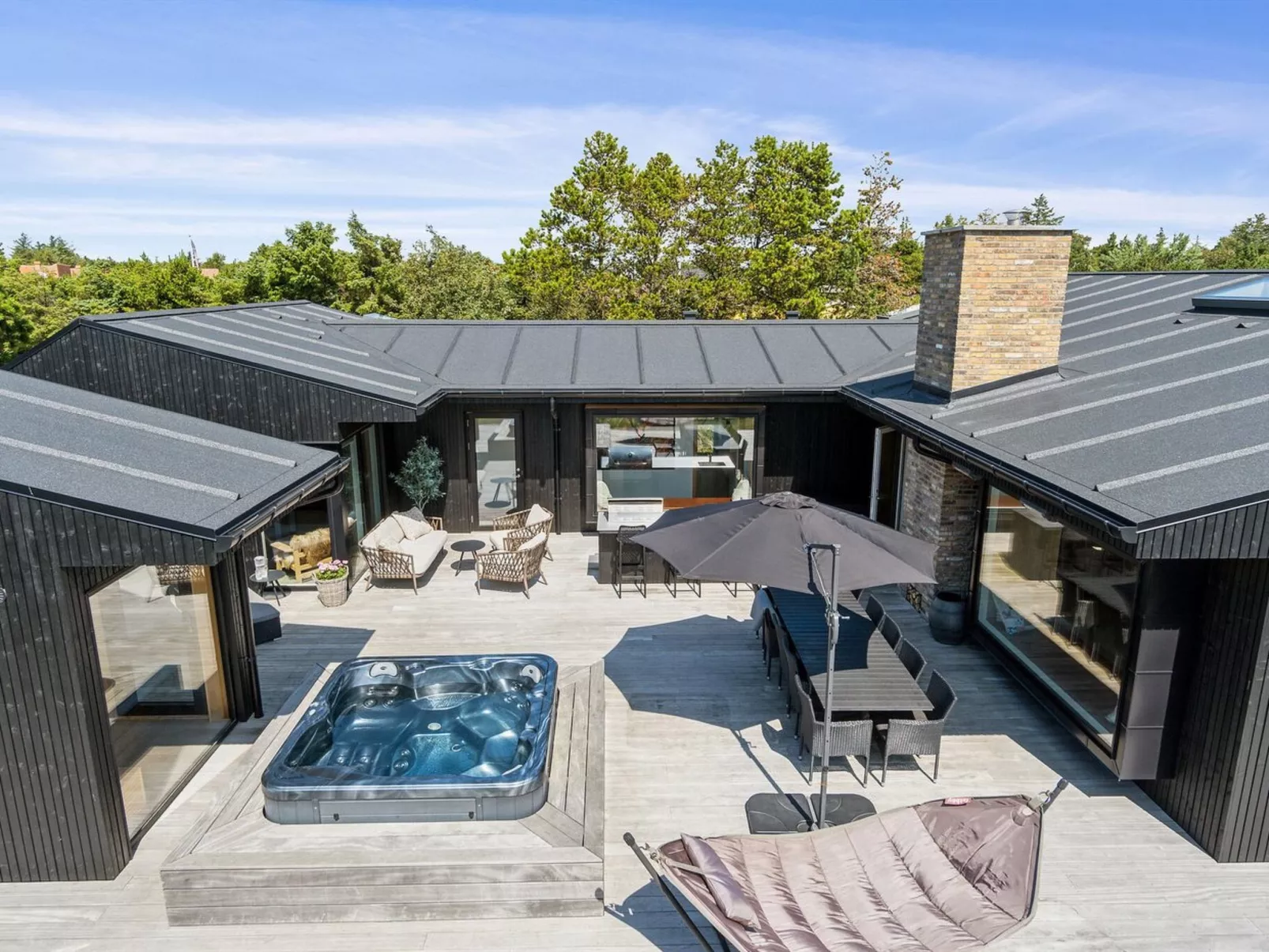 "Toyah" - 400m from the sea-Buiten