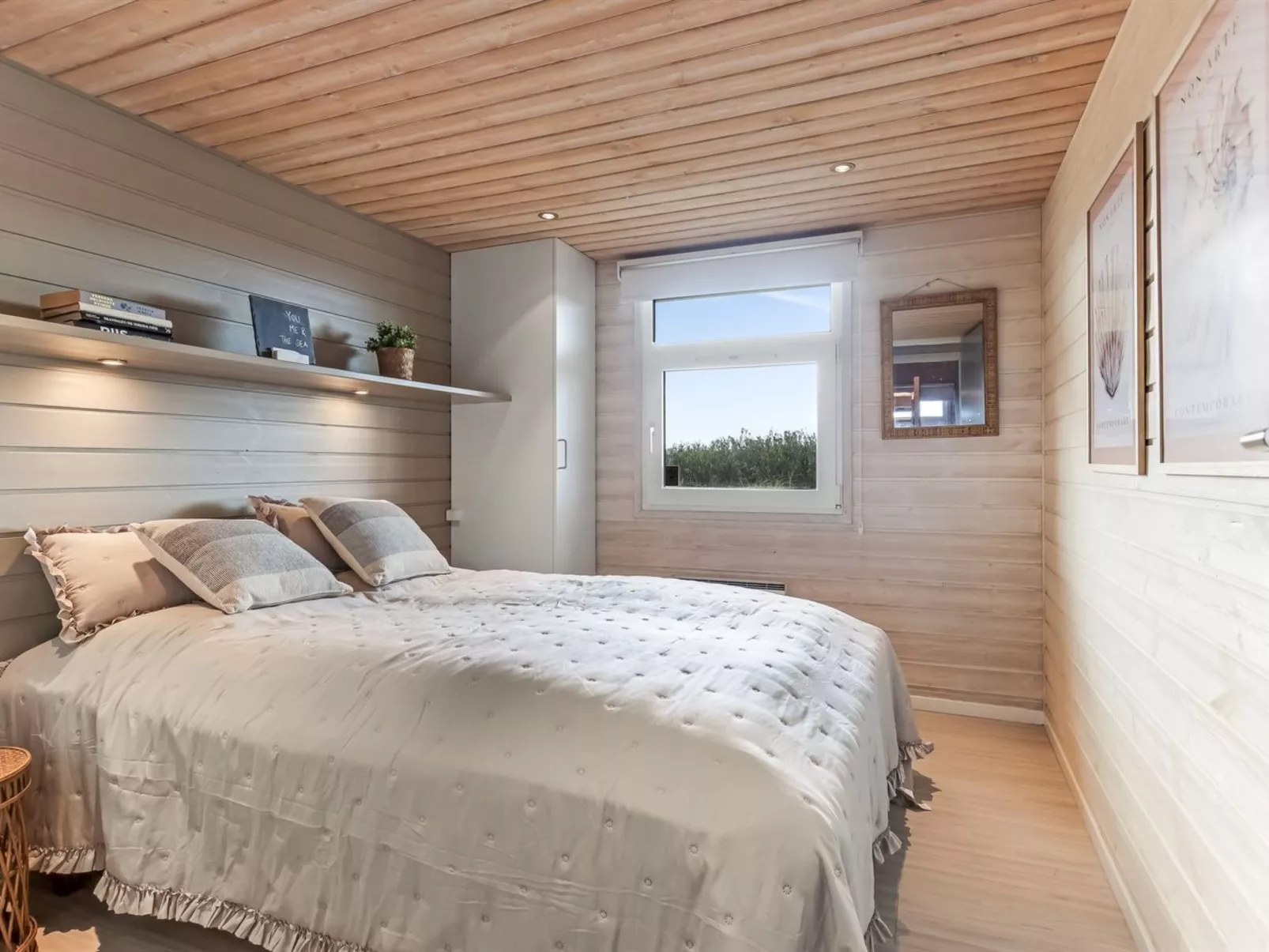 "Aster" - 150m from the sea-Binnen