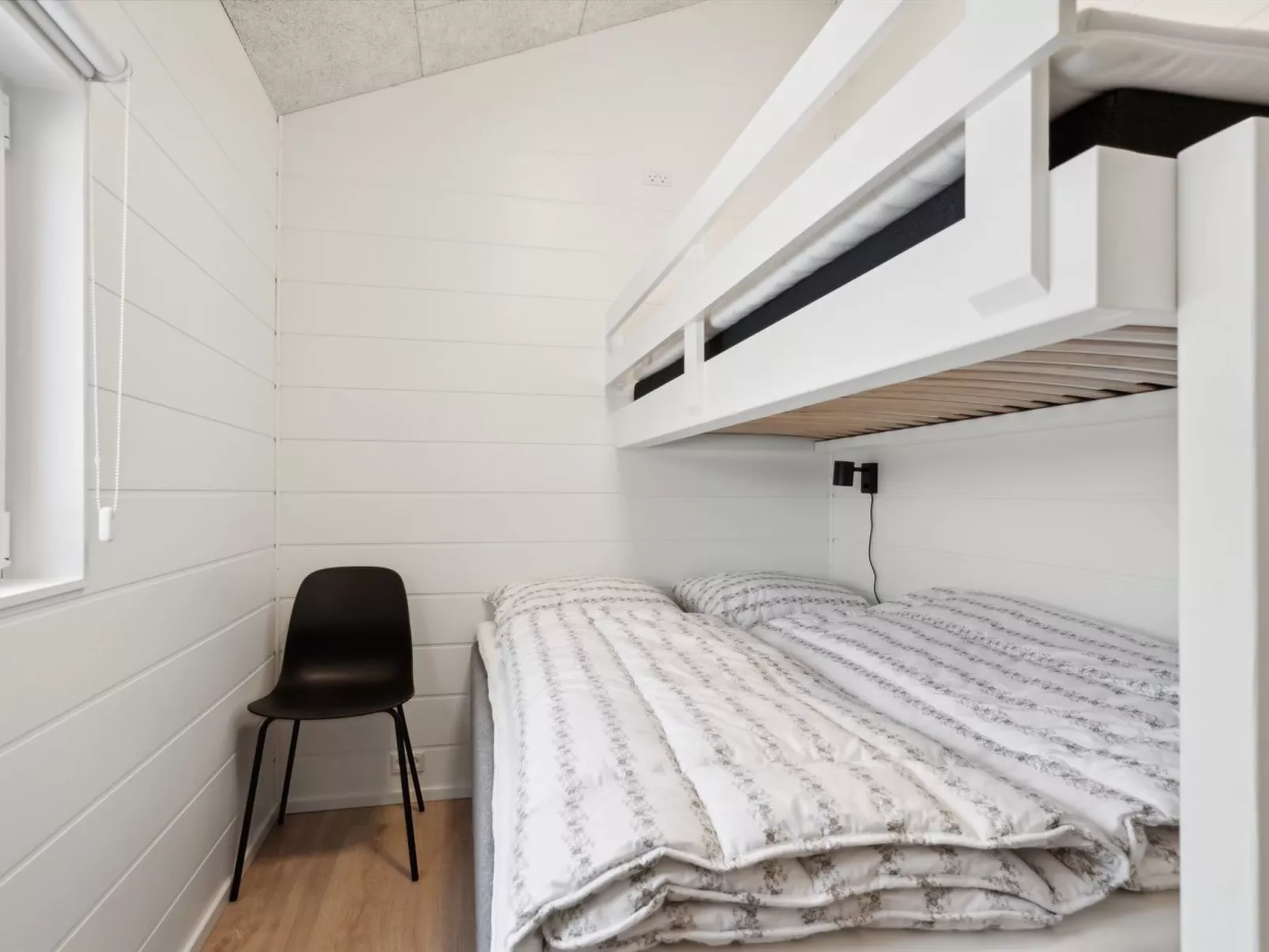 "Lanessa" - 800m from the sea-Binnen